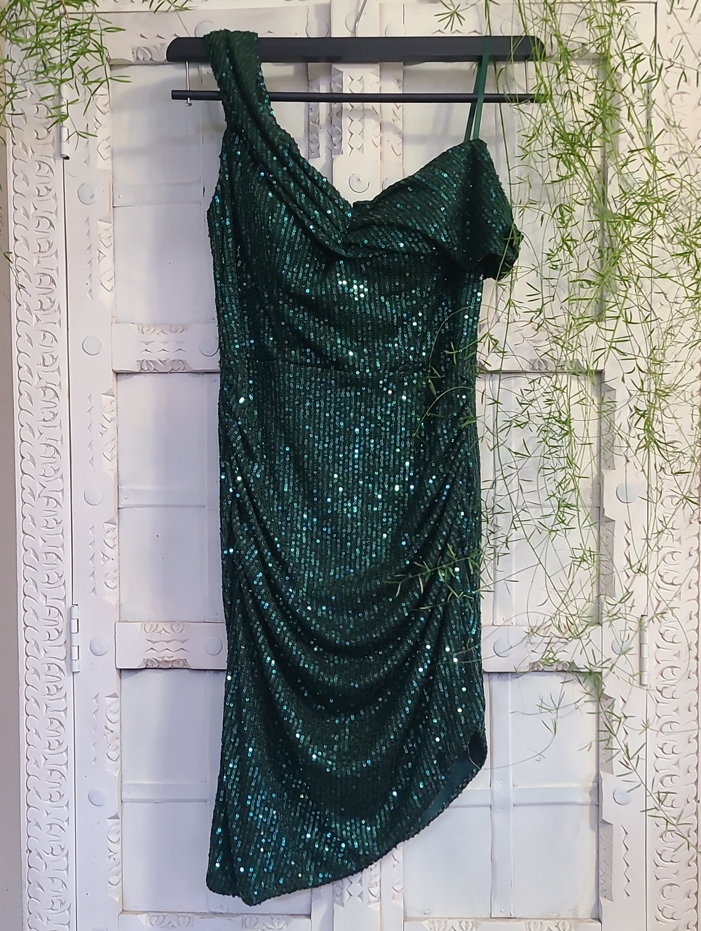 City Studio Emerald Green One-Shoulder Sequin Dress